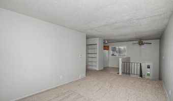 703 Meadow Pl, Ames, IA 50010