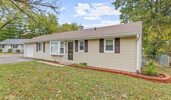 1738 E Highview Dr, Arnold, MO 63010