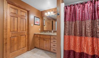 4660 WEDGESTONE Ct, Oneida, WI 54155