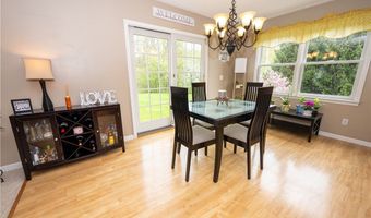 11686 Parkwood Dr, Alden, NY 14004