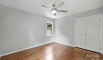 2840 Edsel Pl, Charlotte, NC 28205