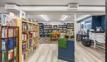 98 Elm St 2, Cheshire, CT 06410