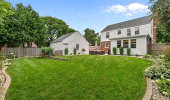 1521 S MEMORIAL Dr, Appleton, WI 54915