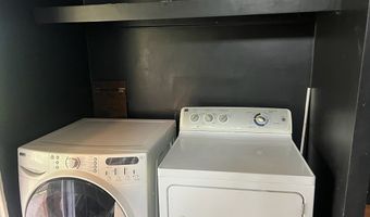 120 Wickham St, Alderson, WV 24910