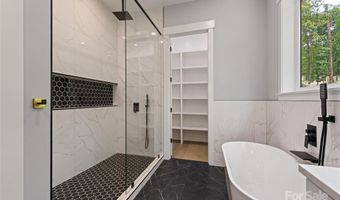 27 George Allen Rdg, Arden, NC 28704