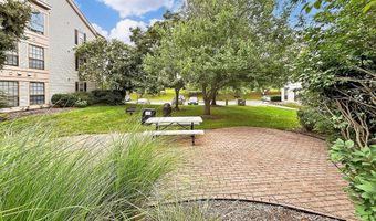 6925 MARY CAROLINE Cir H, Alexandria, VA 22310