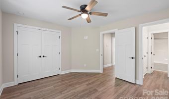 1607 Freemont Dr, Alexis, NC 28006