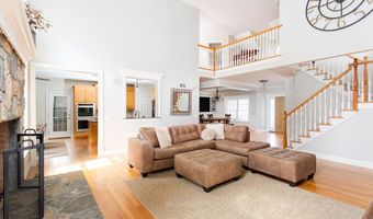 132 Codfish Hill Rd, Bethel, CT 06801