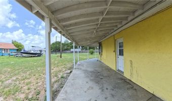 219 7th St S A, Aransas Pass, TX 78336