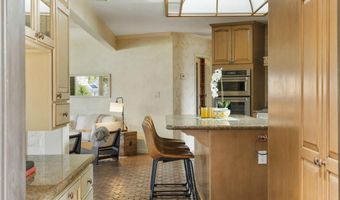 230 Avocado Pl, Camarillo, CA 93010