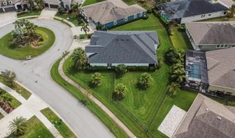 6927 CRESTPOINT Dr, Apollo Beach, FL 33572