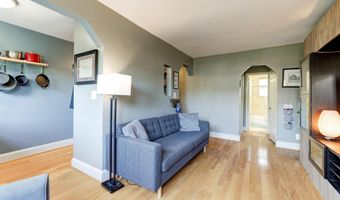 1363 K St SE 201, Washington, DC 20003