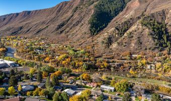 328 Park Dr, Glenwood Springs, CO 81601