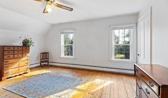 444 W Auburn Rd, Auburn, ME 04210