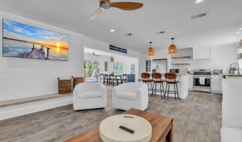 155 CRESCENT Dr, Anna Maria, FL 34216