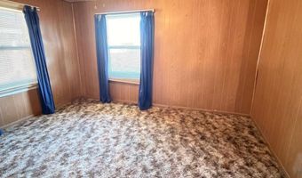 10670 Jackson St, Armona, CA 93202