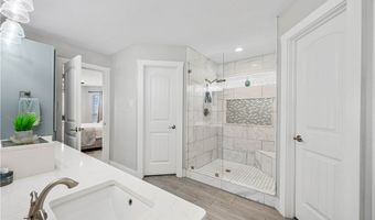 126 Sea View Dr, Aransas Pass, TX 78336