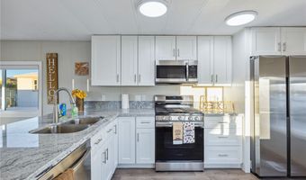 437 Riverfront Dr, Bullhead City, AZ 86442