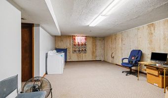 1720 S 13th St, Beatrice, NE 68310