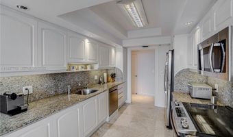 7000 ISLAND BL 2806, Aventura, FL 33160