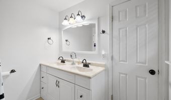 208 Huntington Dr, Anderson, SC 29625