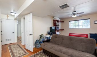 209 Rolling Hills Dr, Elko, NV 89801