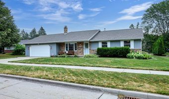 1002 S COVENANT Ln, Appleton, WI 54915
