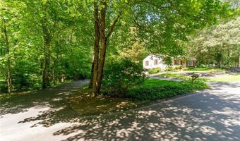 55 Atherton Rd, East Greenwich, RI 02818