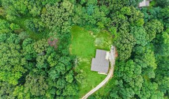 7486 Snake Rd, Athens, AL 35611