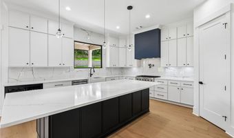 156 Rocky Ridge Way, Auburn, GA 30011