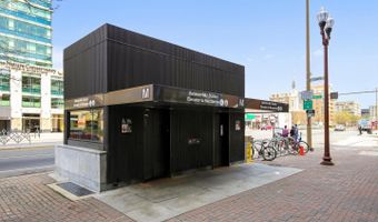 4141 N HENDERSON Rd #904, Arlington, VA 22203
