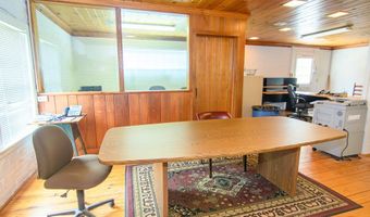 23391 FRONT St, Accomac, VA 23301