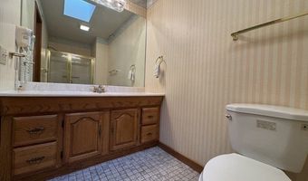 63 N Mountain Rd, Brookfield, CT 06804