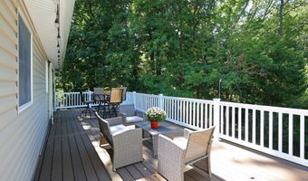 421 7th Ave, Atlantic Highlands, NJ 07716