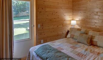 822 138th St 34, Amery, WI 54001