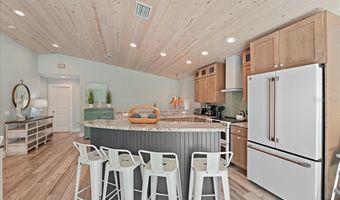 111 CEDAR Ave, Anna Maria, FL 34216