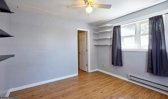 103 ERIE Ave, Barrington, NJ 08007