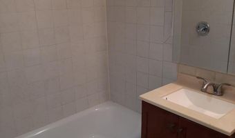 2500 N VAN DORN St 419, Alexandria, VA 22302