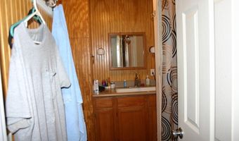 107 SW 7th St, Andrews, TX 79714