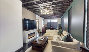 121 N Howard St, Akron, OH 44308