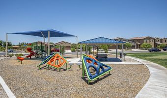 1090 E Lyle Canyon Dr, Sahuarita, AZ 85629