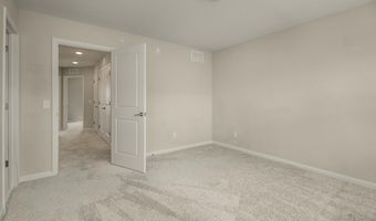 5860 156th St W, Apple Valley, MN 55124