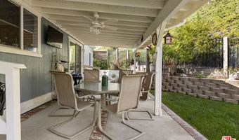 20135 Canyon View Dr, Canyon Country, CA 91351