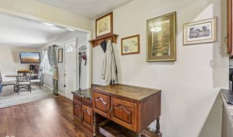 186 N 8th Ave, Beech Grove, IN 46107