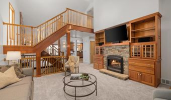 7308 HAWTHORNE Dr, Cheyenne, WY 82009