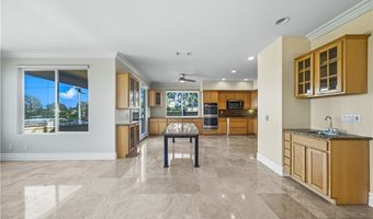 1107 Las Flores Dr, Carlsbad, CA 92008