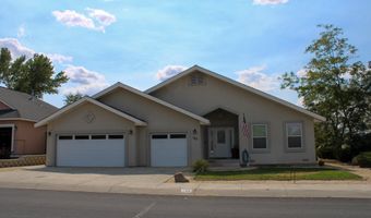 763 Divot Dr, Fernley, NV 89408