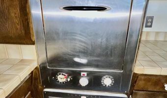 810 3rd St NW, Austin, MN 55912