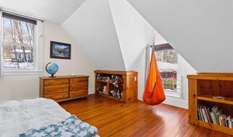 9 Kelsea Ave, Center Harbor, NH 03226