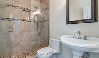 233 QUEENS GATE, Alabaster, AL 35114